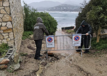 Maracalagonis, isolati e senza cibo a causa del maltempo: coppia di anziani salvata dai vigili del fuoco
