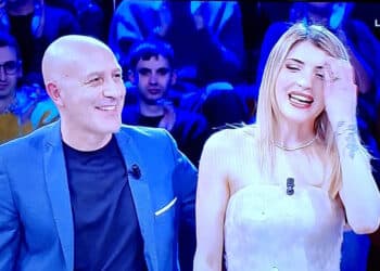 Sara da Macomer ad Affari Tuoi con il papà Sandro: porta a casa 60 mila euro ma nel pacco ne aveva 300 mila