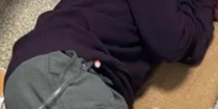 Morto a 60 anni il paziente oncologico che ha atteso per 8 ore a terra il suo turno al pronto soccorso