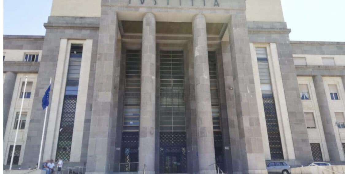 Cagliari, sentenza che fa giurisprudenza: condannato a 3 anni e sei mesi per maltrattamenti in famiglia