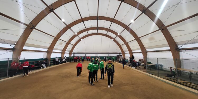 Perfugas, riapre dopo 10 anni il bocciodromo comunale