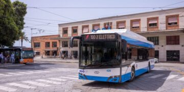 Pendolari lasciati sulla statale nel Cagliaritano: “Con i mezzi CTM viaggiamo tra guasti, freddo e ritardi”