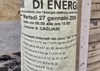 San Benedetto al buio per otto ore: abitanti e attività sorpresi da un blackout annunciato solo sui pali della strada