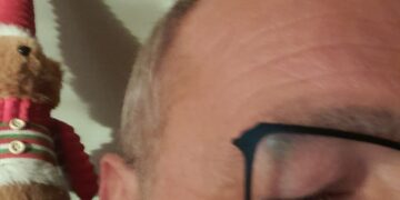 Choc a Sassari, aggredito un tifoso del Cagliari: 65enne colpito al volto da un gruppo di supporter della Torres