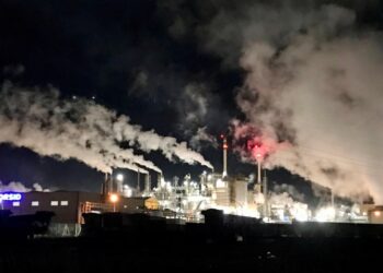 Assemini, nuova ordinanza del Comune contro i fanghi acidi della Fluorsid: entro 180 giorni l’area deve essere bonificata