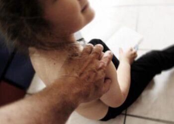 Choc a Sinnai, abusi sessuali per un anno sulla nipotina di 5 anni: pensionato andrà a processo