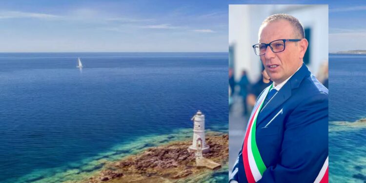 Aggredito da un cittadino, Sulcis Iglesiente unito a sostegno del sindaco di Calasetta Antonello Puggioni