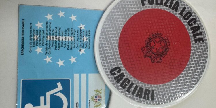 Cagliari, aveva richiesto il duplicato di un pass disabili del parente fingendo di averlo perso: denunciato