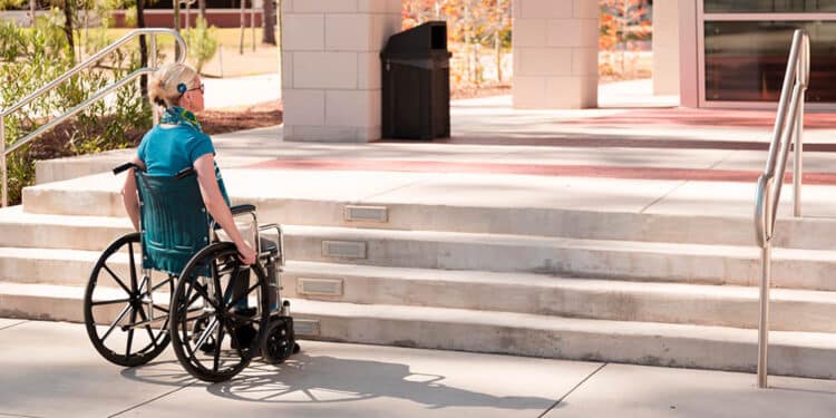 Quartu Sant’Elena, percorsi tattili per persone con disabilità visive e stop alle barriere architettoniche