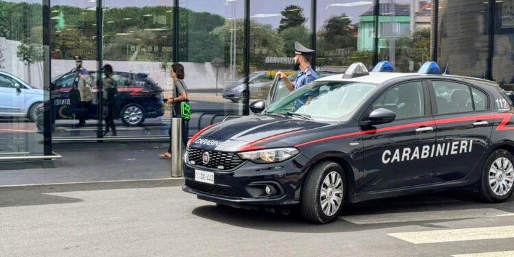 Assemini, evade dai domiciliari e viene sorpreso a rubare in un punto vendita: 64enne in arresto