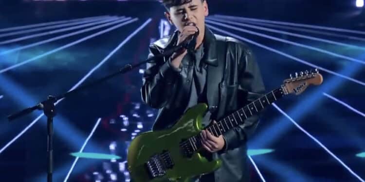 Matteo da Decimomannu incanta tutti a The Voice Kids cantando i Queen