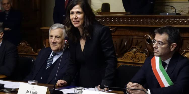 Il ministro Tajani in visita a Cagliari, Todde: “Lo Stato al fianco della Sardegna per sostenere le imprese colpite dal maltempo”