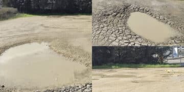 Sanluri, i parcheggi dell’istituto superiore Vignarelli tra buche e pozzanghere: “Pullman dell’Arst impossibilitati ad entrare”