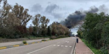 Villaputzu, un incendio distrugge il campeggio di Porto Corallo