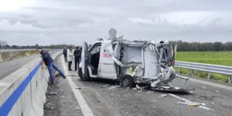 Assaltato un portavalori sulla Lecce-Brindisi, due fermi