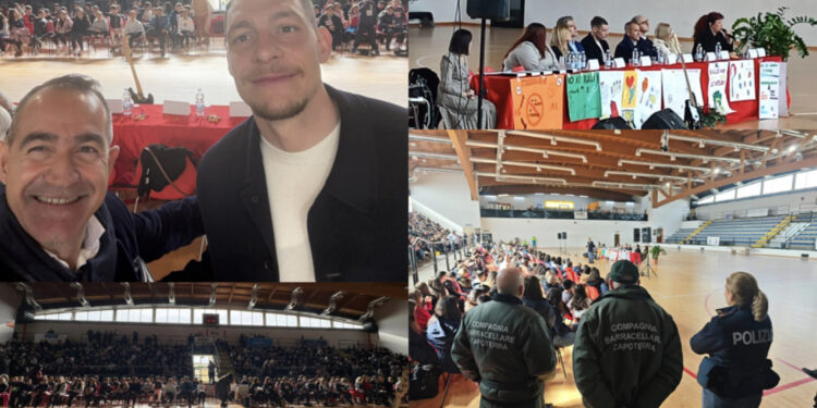 Capoterra, Andrea Belotti insieme ai ragazzi delle scuole per dire no al bullismo: “Parole importanti per crescere”