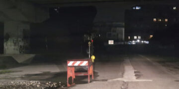 Genneruxi, voragine in via Mercalli: traffico in difficoltà verso l’hinterland