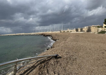 Cagliari, sopralluogo al Poetto dopo Harry:”Un milione e 600 mila euro per interventi necessari”