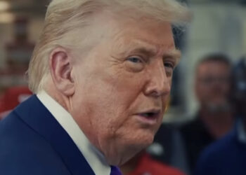 Prova ad entrare armato nella residenza privata di Trump: ucciso dalla sicurezza