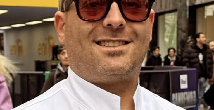 Il maestro pizzaiolo di Cannigione Giuseppe Lapolla premiato a Sanremo per la pizza migliore 2026