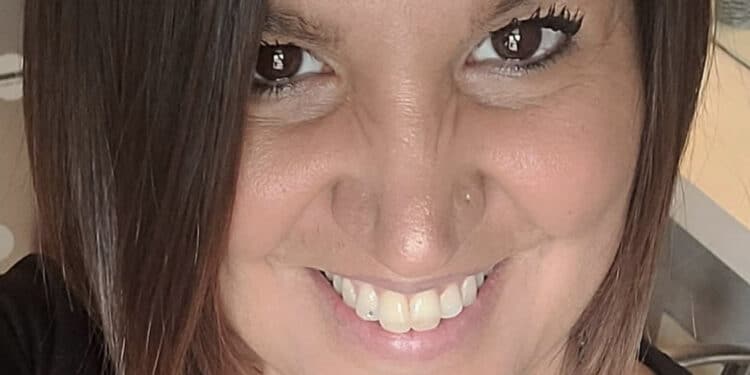 Uccisa da una polmonite bilaterale: la sarda Elena Scanu muore a 49 anni