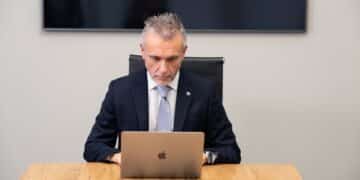 Cristiano Sabattini, da Bologna a Cagliari per amore: “Qui ho trovato la mia dimensione. E dal 2022 la Sardegna è cambiata”