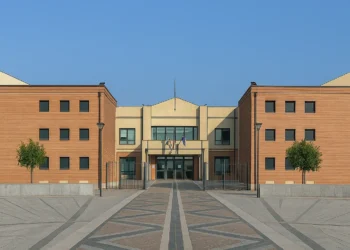 Elmas, è guerra totale fra Pd e la sindaca dimissionaria: “Pensi alle condizioni in cui lascia la città, non a complotti inesistenti”