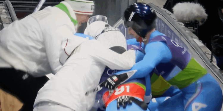 L’Italia è medaglia di bronzo nella team relay dello slittino a Milano Cortina 2026