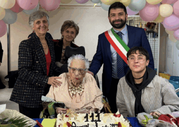 Cagliari festeggia i 111 anni di Luisetta Mercalli: è la donna più longeva della Sardegna e la 6a in Italia