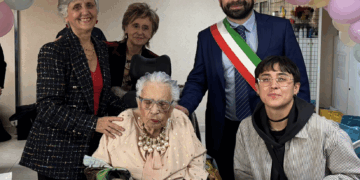 Cagliari festeggia i 111 anni di Luisetta Mercalli: è la donna più longeva della Sardegna e la 6a in Italia