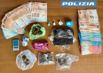 Cagliari, blitz antidroga a San Michele e Pirri: la casa di un pusher blindata da 15 telecamere