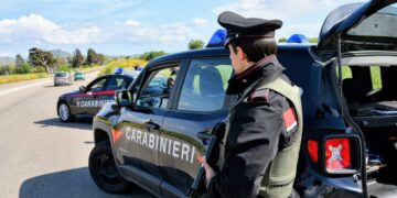 Alla guida senza patente minaccia di morte i carabinieri: arrestato 47enne di Turri