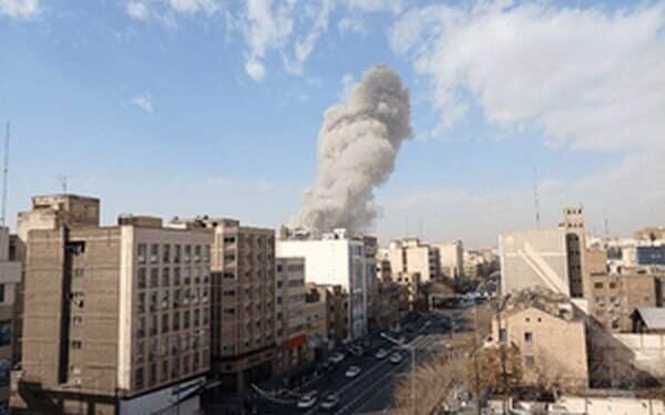 Guerra in Iran, un gruppo di turisti sardi bloccati a Dubai: niente volo per l’Italia