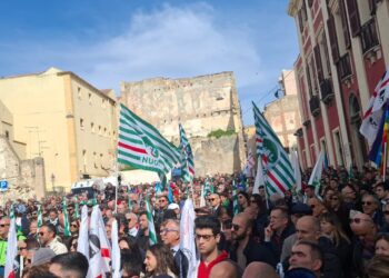 Cagliari, quasi duemila in piazza contro il 41 bis: Todde attacca il Governo (VIDEO)