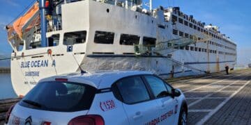 Cagliari, dal rischio naufragio alle gravi irregolarità: la Blue Ocean fermata al porto