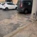 Cagliari, parcheggio selvaggio vicino alla scuola in via Fais: “Un caos totale che si ripete ogni giorno”