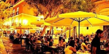 Cagliari, maxi vertice in prefettura per la sicurezza nei locali della movida: mai più stragi come in Svizzera