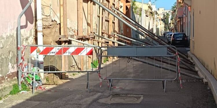 Viabilità bloccata e cittadini esasperati: Fratelli d’Italia denuncia il caso di via Rossi Vitelli a Quartu