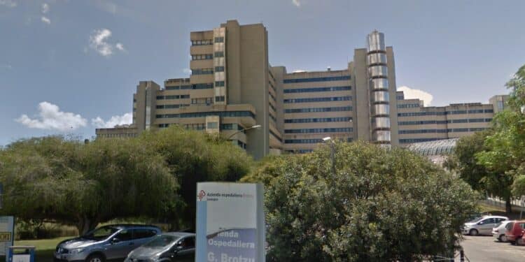 Cagliari, “Al Brotzu cantiere infinito da dieci anni e situazione sempre più disastrosa per pazienti e sanitari”