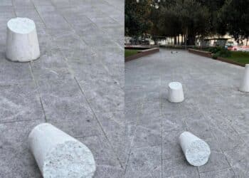 Cagliari, nuovo atto vandalico contro piazza Matteotti: distrutto un grosso blocco