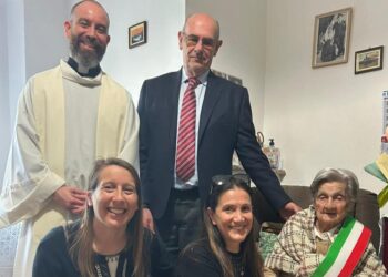 Grande festa a Santa Margherita di Pula per i 100 anni di Maddalena Madeddu