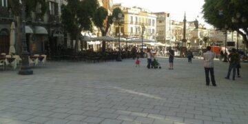 A Cagliari piazza Yenne tra risse, furti e molestatori: “La piazza del “Crimine” si è trasferita qui, aiutateci”