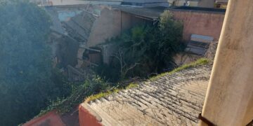 Paura a Monserrato, crolla un’abitazione in via del Redentore