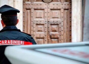 Da anni rubava energia elettrica per alimentare il suo esercizio commerciale: arrestato a Sardara