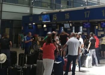 Conflitto in Iran, 3000 turisti bloccati alla Maldive: “Il ritorno in Italia un lavoro complicato”