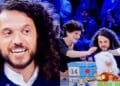 Davide da Uta protagonista di “Affari Tuoi”: l’apicoltore porta a casa 22 mila euro