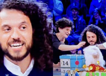 Davide da Uta protagonista di “Affari Tuoi”: l’apicoltore porta a casa 22 mila euro