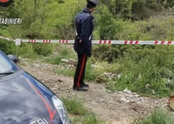 Litigano dopo una battuta di caccia e parte un colpo: 42enne ucciso con una fucilata