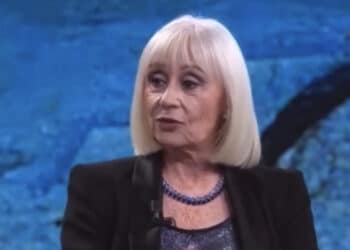 Raffaella Carrà aveva adottato il suo ex segretario e manager Gian Luca Pelloni Bulzoni in gran segreto