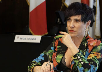 Vertenza Tiscali, l’assessora del Lavoro Desirè Manca promuove il coordinamento tra Regioni per il coinvolgimento del Mimit